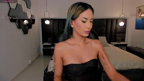Kay online show from 04/25/26, 03:53