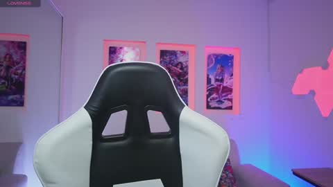 Kayra online show from 09/18/25, 11:34