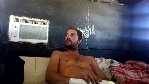 Snapshot of kaysears chatting on 10/19/25, 08:20 Kay online show from 10/19/25, 08:20