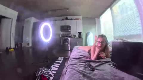 Snapshot of kaythepetiteblonde chatting on 04/03/26, 05:22 kaythepetiteblonde online show from 04/03/26, 05:22