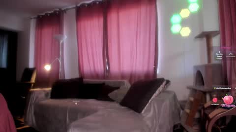 Snapshot of kayyrachyl chatting on 02/01/25, 02:34 kayyrachyl online show from 02/01/25, 02:34