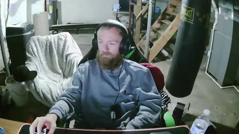 Snapshot of kazthesub chatting on 11/09/25, 09:13 kazthesub online show from 11/09/25, 09:13