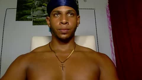 Snapshot of kazumi468760 chatting on 10/12/25, 12:37 kazumi468760 online show from 10/12/25, 12:37