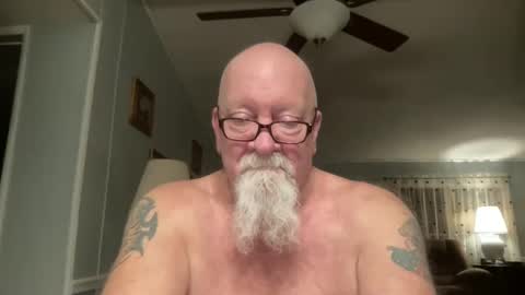 kcbace61760 online show from 01/30/25, 01:22