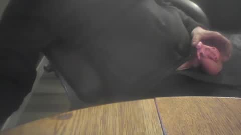 Snapshot of kchristi325 chatting on 03/04/25, 12:18 kchristi325 online show from 03/04/25, 12:18