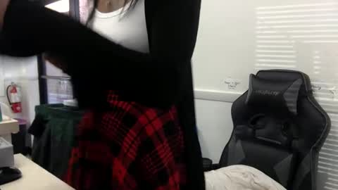 Snapshot of kcupcake chatting on 02/11/26, 08:03 KCupCakes online show from 02/11/26, 08:03