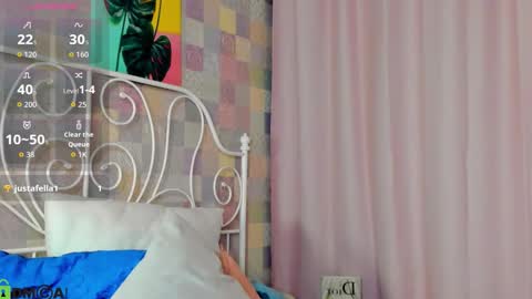 Kelly GMT 2 Su We Th Fr Sa   0300AM-09-00AM   online show from 11/24/25, 12:05