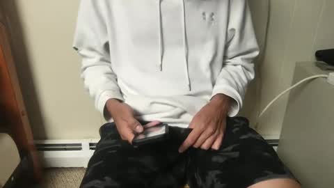 Snapshot of keahi420 chatting on 09/15/25, 10:15 keahi420 online show from 09/15/25, 10:15