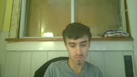 Snapshot of keegang34 chatting on 11/21/25, 07:34 keegang34 online show from 11/21/25, 07:34