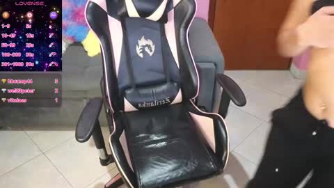 keeiity_moon online show from 02/15/25, 02:00