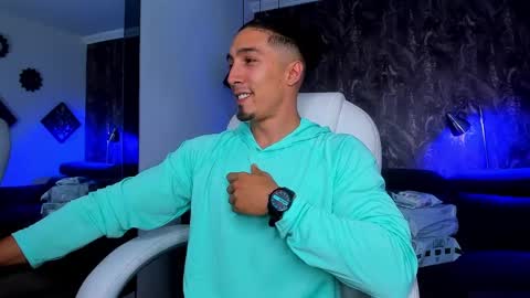 keelanmg online show from 02/16/25, 01:58