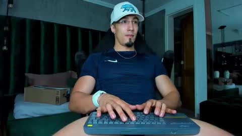 keelanmg online show from 12/19/25, 02:40