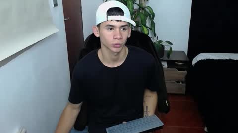 keibim_tubebe online show from 05/21/26, 04:08