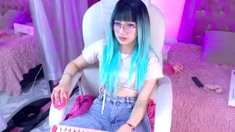   online show from 05/01/26, 03:22