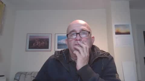 keilie1 online show from 12/08/24, 12:40