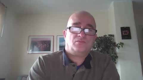 keilie1 online show from 01/04/25, 12:49