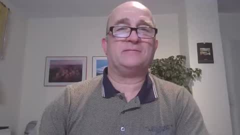 keilie1 online show from 02/28/25, 11:34