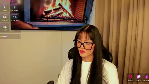 Keily brox online show from 06/24/26, 10:09