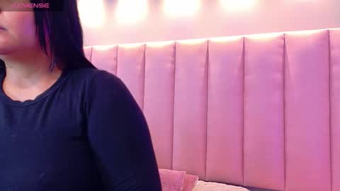 Keily Ross online show from 11/17/25, 08:47