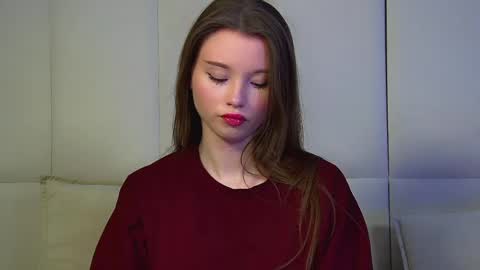 Keira online show from 04/28/26, 06:13