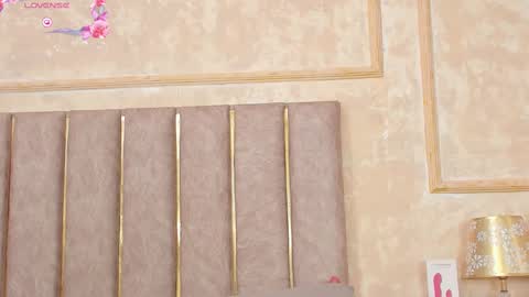 keirahartz online show from 02/28/25, 06:54