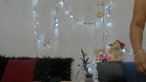 Snapshot of keiraquen chatting on 02/13/26, 02:13 keira online show from 02/13/26, 02:13