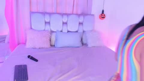 Keisy  online show from 10/23/25, 02:16