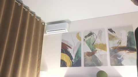 Mark online show from 11/07/25, 11:05