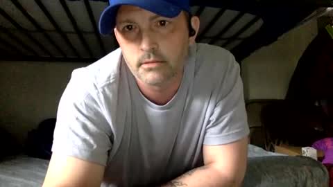 Snapshot of keithgriffin4u chatting on 05/10/26, 12:21 Long Jeremy online show from 05/10/26, 12:21