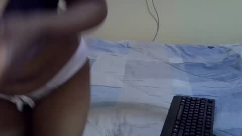 keleni1 online show from 11/04/25, 09:19