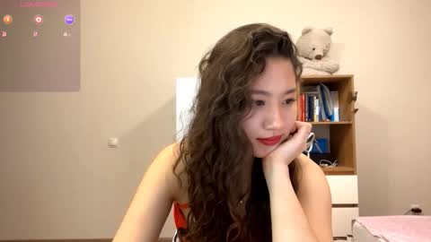 Snapshot of kelikurtulus chatting on 11/13/25, 02:27 Kely online show from 11/13/25, 02:27