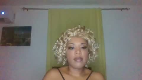 Kellie online show from 06/18/26, 04:46