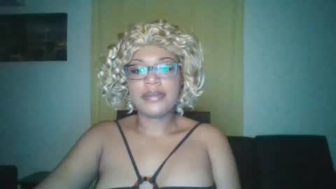 Kellie online show from 06/29/26, 05:57