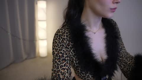  KELLY  online show from 12/30/24, 01:14