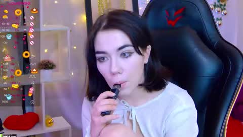 Snapshot of kelly_fooxx chatting on 12/20/25, 12:01 Kelly online show from 12/20/25, 12:01