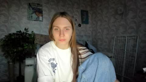 Snapshot of kelly_gerzikaaa chatting on 10/25/25, 11:29 kelly_gerzikaaa online show from 10/25/25, 11:29