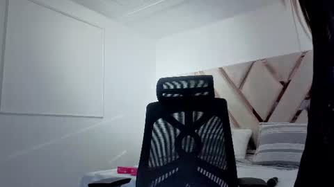 Snapshot of kelly_gracee chatting on 07/18/26, 02:49 Kelly online show from 07/18/26, 02:49