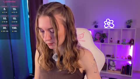 Kelly online show from 06/09/26, 08:04