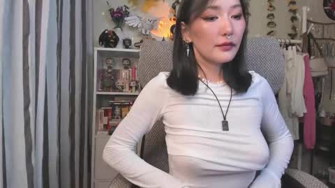 Snapshot of kellyasian chatting on 09/11/25, 06:24 Leia online show from 09/11/25, 06:24