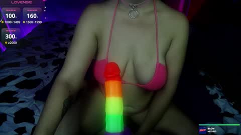 Kelly online show from 09/18/25, 05:20