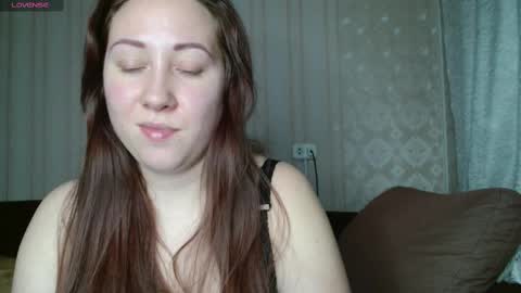 Snapshot of kellycrystall chatting on 01/19/25, 05:49 kellycrystall online show from 01/19/25, 05:49