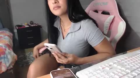 Kelly online show from 04/22/26, 11:06