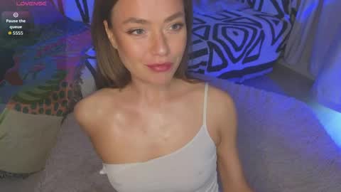 KellyFouler online show from 04/28/26, 03:17