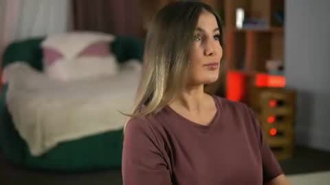 Denise online show from 06/25/26, 02:33