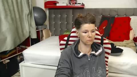 kelly online show from 05/15/26, 10:50