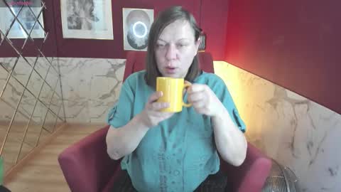 Kelly online show from 09/09/25, 05:51