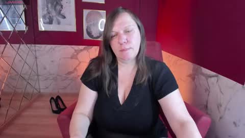 Kelly online show from 05/07/26, 05:57