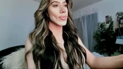 Snapshot of kelsdontstop chatting on 03/16/26, 06:17 Kelsi online show from 03/16/26, 06:17