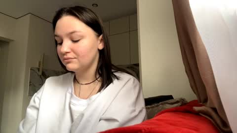 Elena online show from 04/10/26, 12:21