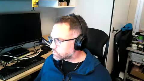 Snapshot of kelvin06133 chatting on 12/15/24, 10:26 kelvin06133 online show from 12/15/24, 10:26